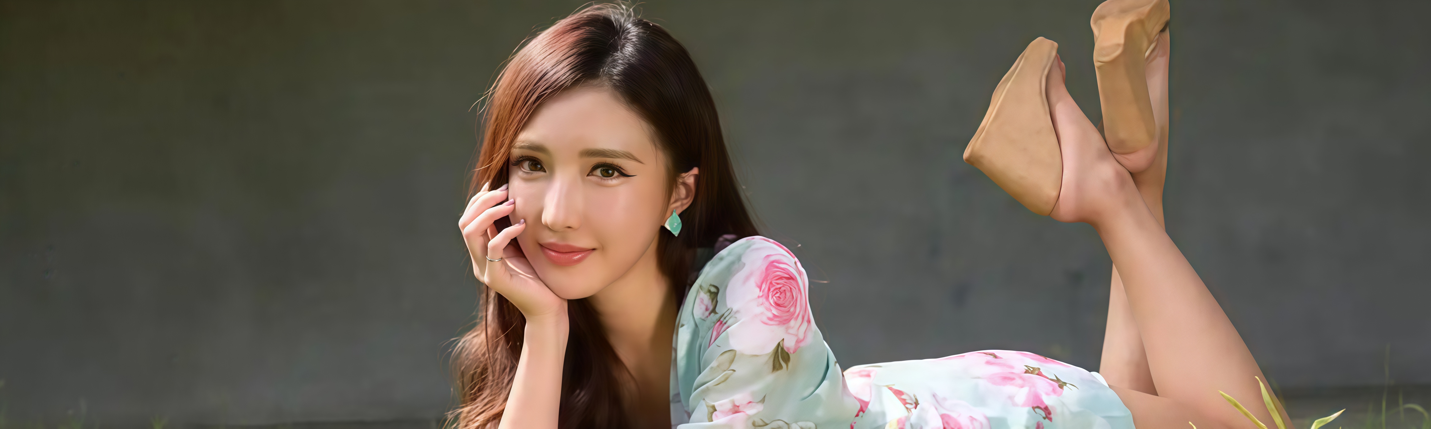 爆料吃瓜视频大全指中国网络平台上的八卦爆料视频合集，高清在线观看资源多聚焦明星黑料、网红翻车和社会热点。